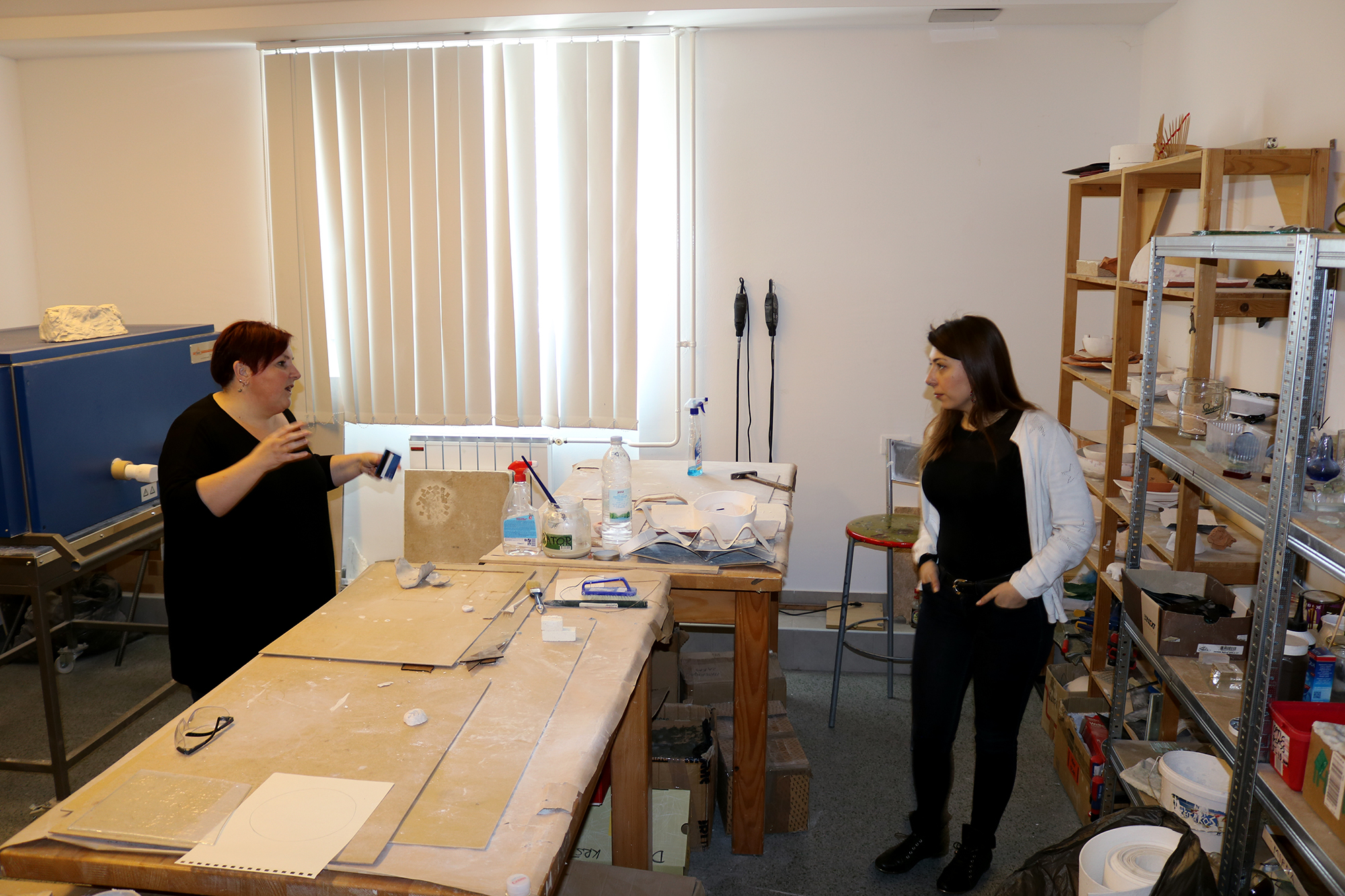 Dekanica riječke Akademije Letricija Linardić i Danijela Ucović